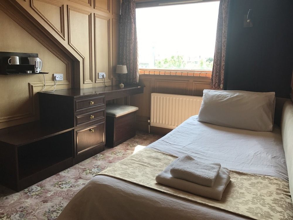 Dunston  Oyo The Royal Hotel מראה חיצוני תמונה