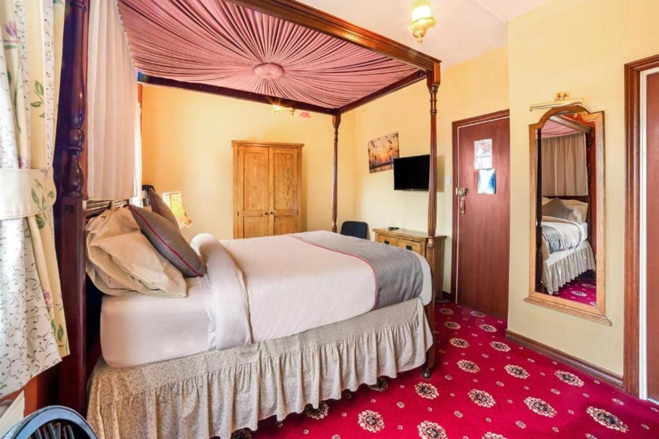 Dunston  Oyo The Royal Hotel מראה חיצוני תמונה